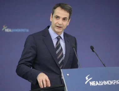 Επίθεση Κ. Μητσοτάκη προς Α. Τσίπρα: «Όταν διαπραγματεύεται νύχτα και μόνος του η Ελλάδα κινδυνεύει»